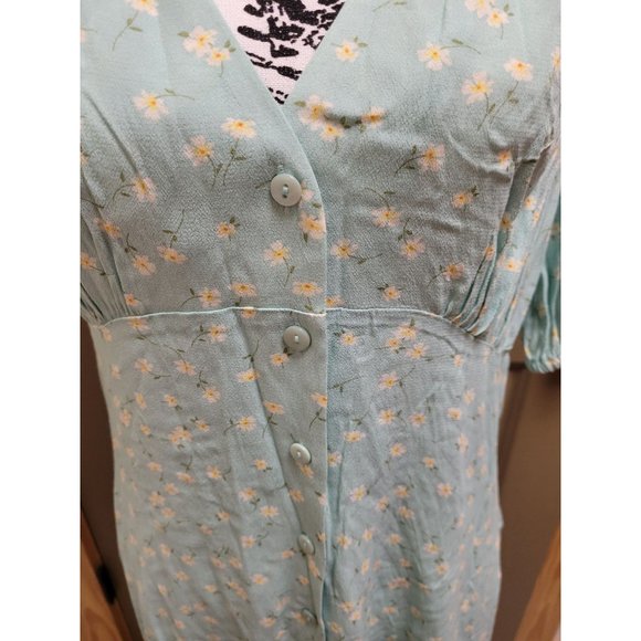 NWOT Elodie Fit and Flare Dress, Mint Green with White Flowers, Large - Picture 3 of 8